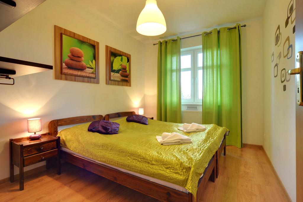 Apartamenty Sun Seasons 24 - Rezydencja Parkowa ชกลาร์สกา ปอเรมบา ห้อง รูปภาพ